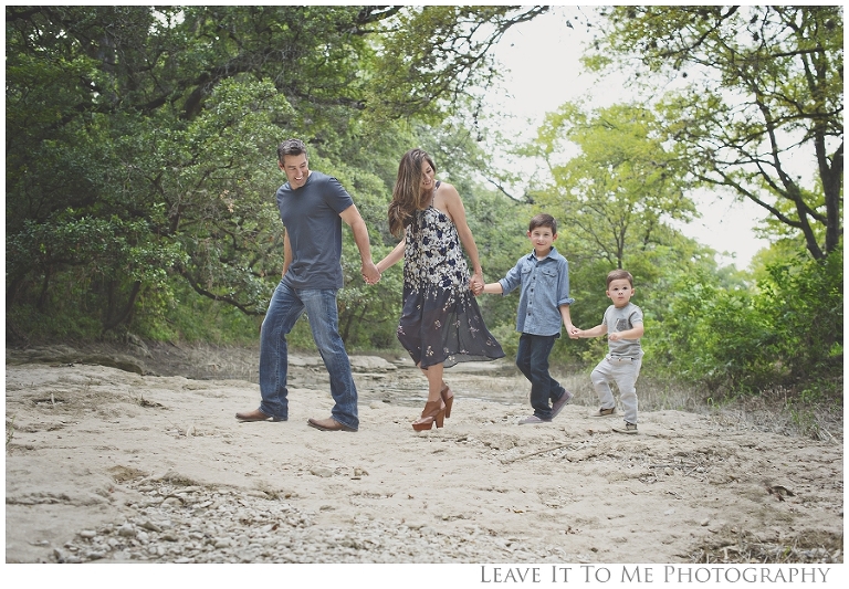 Leave It To Me Photography_Travel Family Portrait Sessions 4